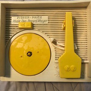 (Vintage) 1971 Fisher-Price Music Box Record Player w/five records